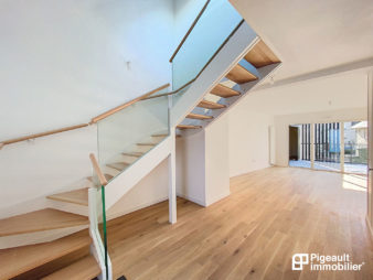 Rennes, Centre-ville, Prairies Saint-Martin, T5 duplex avec terrasse en dernier étage, deux stationnements