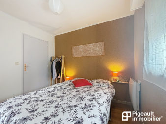 T1 bis / T2  MEUBLE avec GARAGE FERME Monselet  / Procès