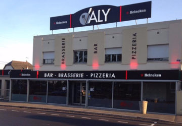 LE VALY Restaurant Rennes Route de Lorient - 669