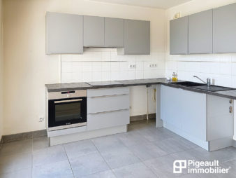 Très lumineux vue château Anne de Bretagne