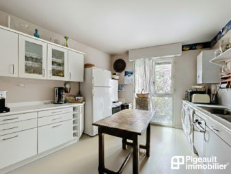 Appartement T3 à vendre – Rennes centre ville – Dinan Chezy – DPE C – Ascenseur – Balcon – Garage et cave