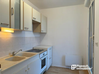 Appartement type 3 – Garage fermé et parking aérien – Terrasse – Chateaubourg