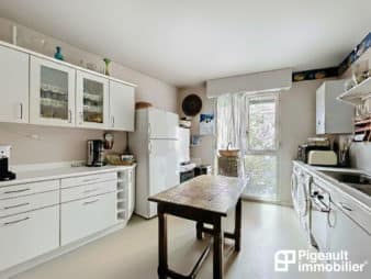 Appartement T3 à vendre – Rennes centre ville – Dinan Chezy – DPE C – Ascenseur – Balcon – Garage et cave