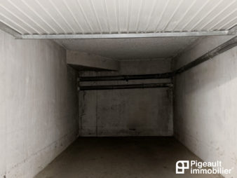 Nantes Garage fermé René Bouhier