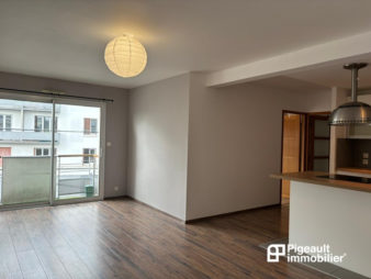 Appartement T3  – Rennes Rue de Nantes – 2 Parking – 2 chambres