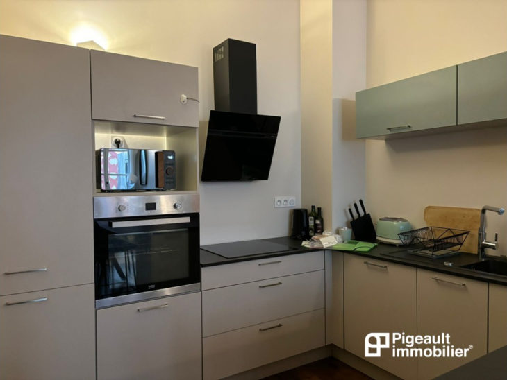 Appartement T3 MEUBLE –  Centre historique – RENNES - 21SC202663