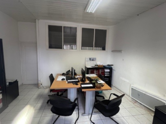LOCAL COMMERCIAL A LOUER – CENTRE VILLE DE LIFFRE