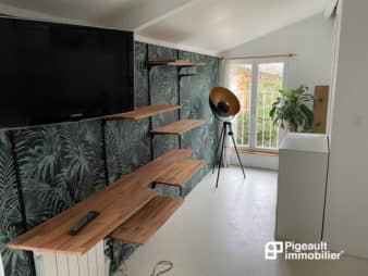 Appartement T1 BIS DUPLEX meublé – Jardinet privatif- Rue Ginguené – Quartier Le Madeleine/Sacré coeur