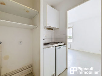 Studio à vendre – Proche université – Rennes – Quartier Beaulieu – Parking