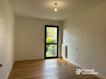 Appartement T2 – 81.15 m²  – Terrasse et Garage – Saint Grégoire