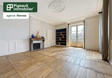 Appartement  T5 à vendre – Rennes – Centre ville – Les halles – 100 m² – Ascenseur – Garage à louer - AG3749
