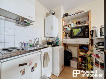 Appartement T2  à vendre – Rennes Quartier Mabilais Arsenal Redon- Parking – Balcon