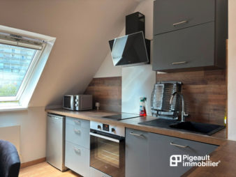 Appartement Rennes 2 pièces 29.37 m2 – Meublé – Dernier Etage – Résidence sécurisé avec gardien – Centre historique de Rennes