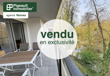 Appartement T3 vendu – Résidence récente – Quartier centre ville / Antrain – Vue prairies – Balcon – Parking - AG3650-2