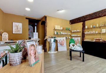 A LOUER-LOCAL COMMERCIAL 50 M²-MORDELLES CENTRE-DISPONIBLE A COMPTER DU 1ER JANVIER 2027. - AP-9676